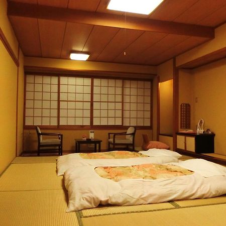 Yoshikawaya Hotel Fukushima  Phòng bức ảnh