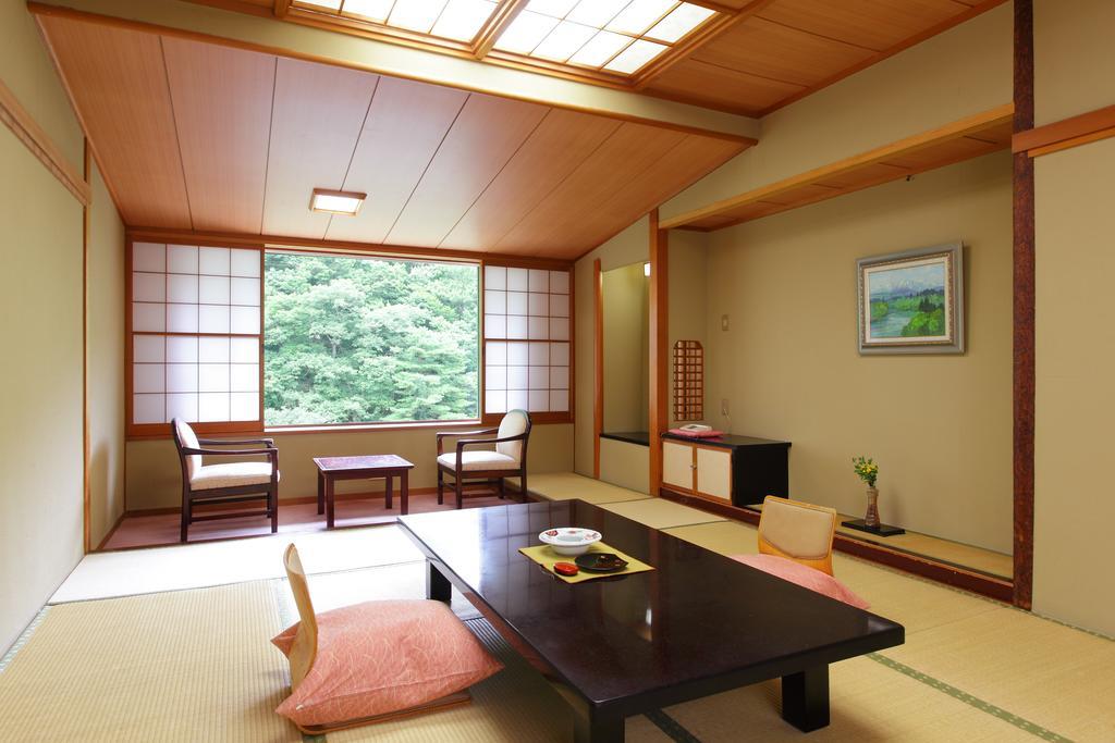 Yoshikawaya Hotel Fukushima  Phòng bức ảnh