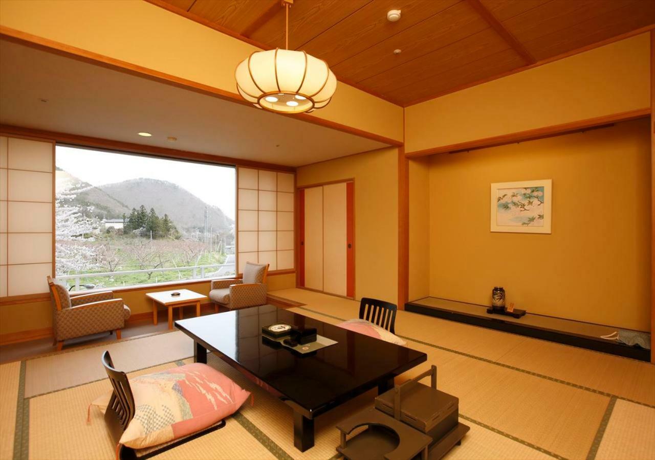 Yoshikawaya Hotel Fukushima  Phòng bức ảnh